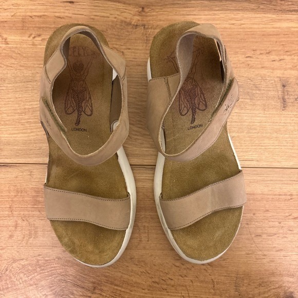 FLY LONDON‎ Self Fastener Sandals GOGO967FLY Size 38 Beige Cork Platform Wedge - Picture 6 of 11